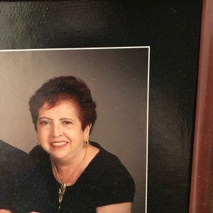 Meet your Posher, Linda